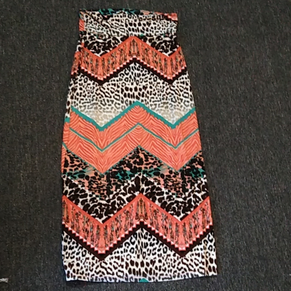 Rue 21 multiprint long skirt!